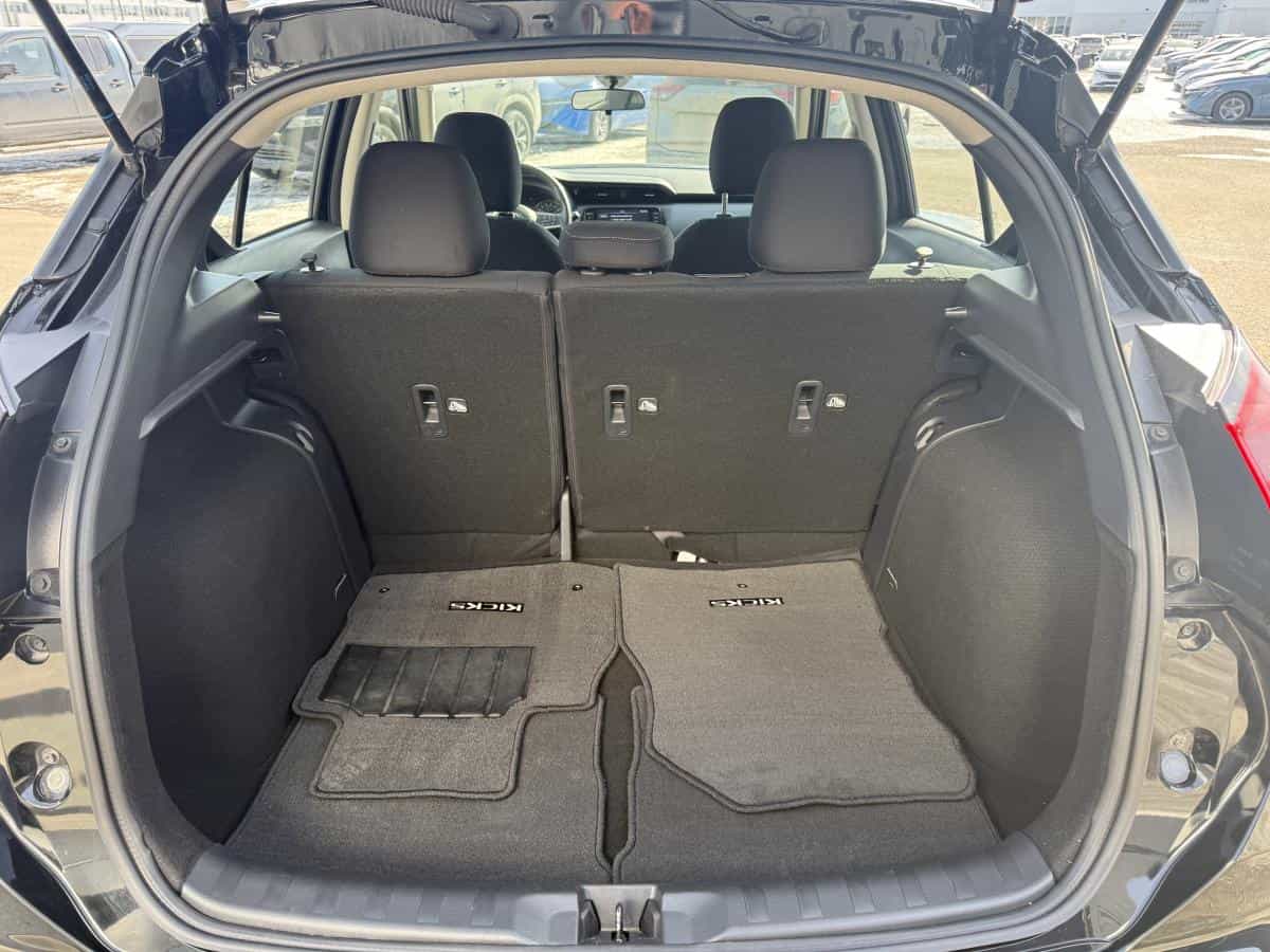 2024 Nissan Kicks Sv Ta - Image 13