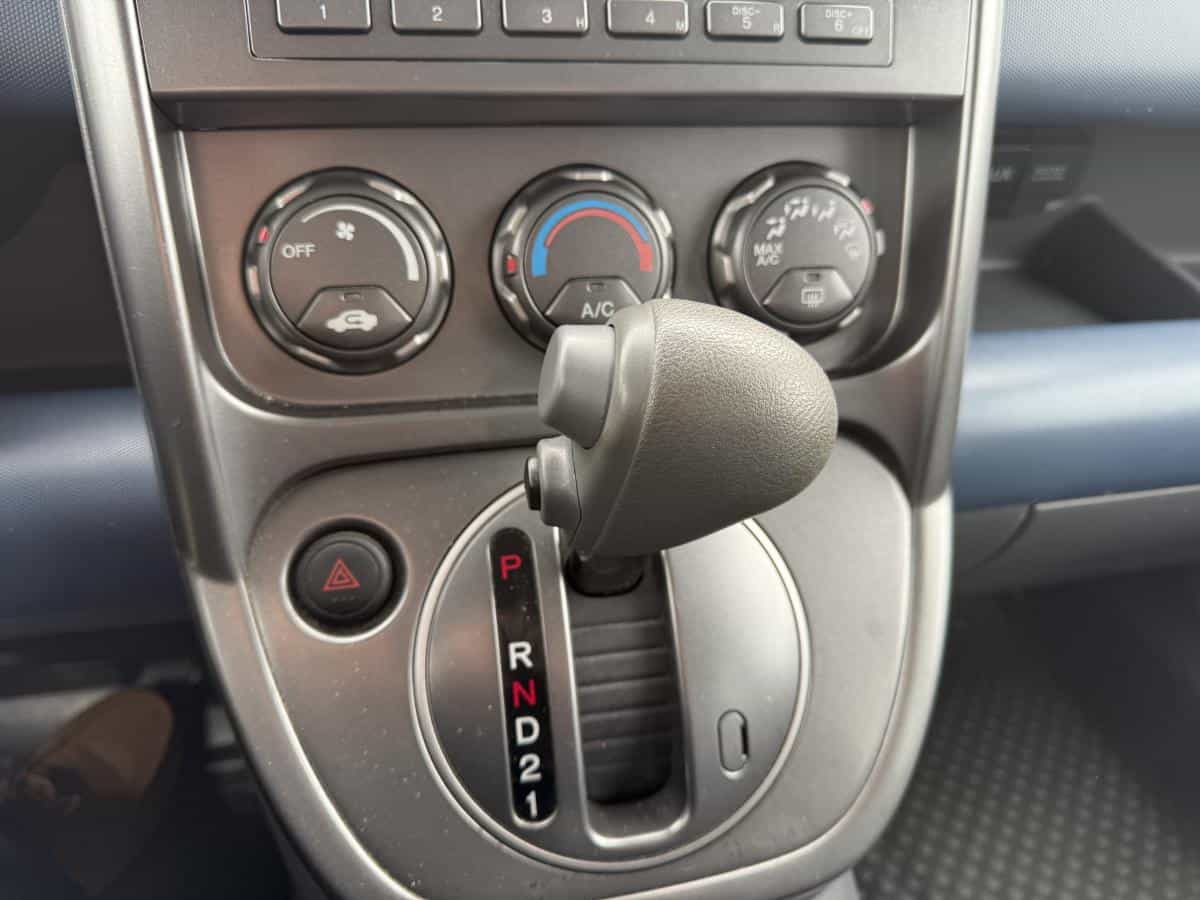 2003 Honda Element 4 portes 2 RM boîte automatique avec groupe Y - Image 7