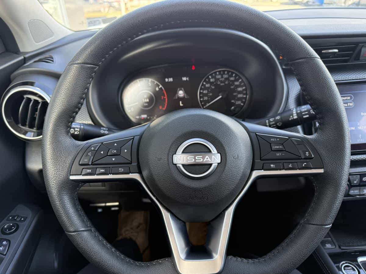 2023 Nissan Kicks Sv Ta - Image 19