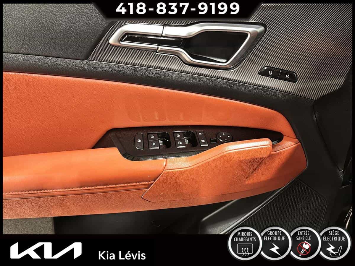 2023 Kia Sportage EX Premium - Image 11