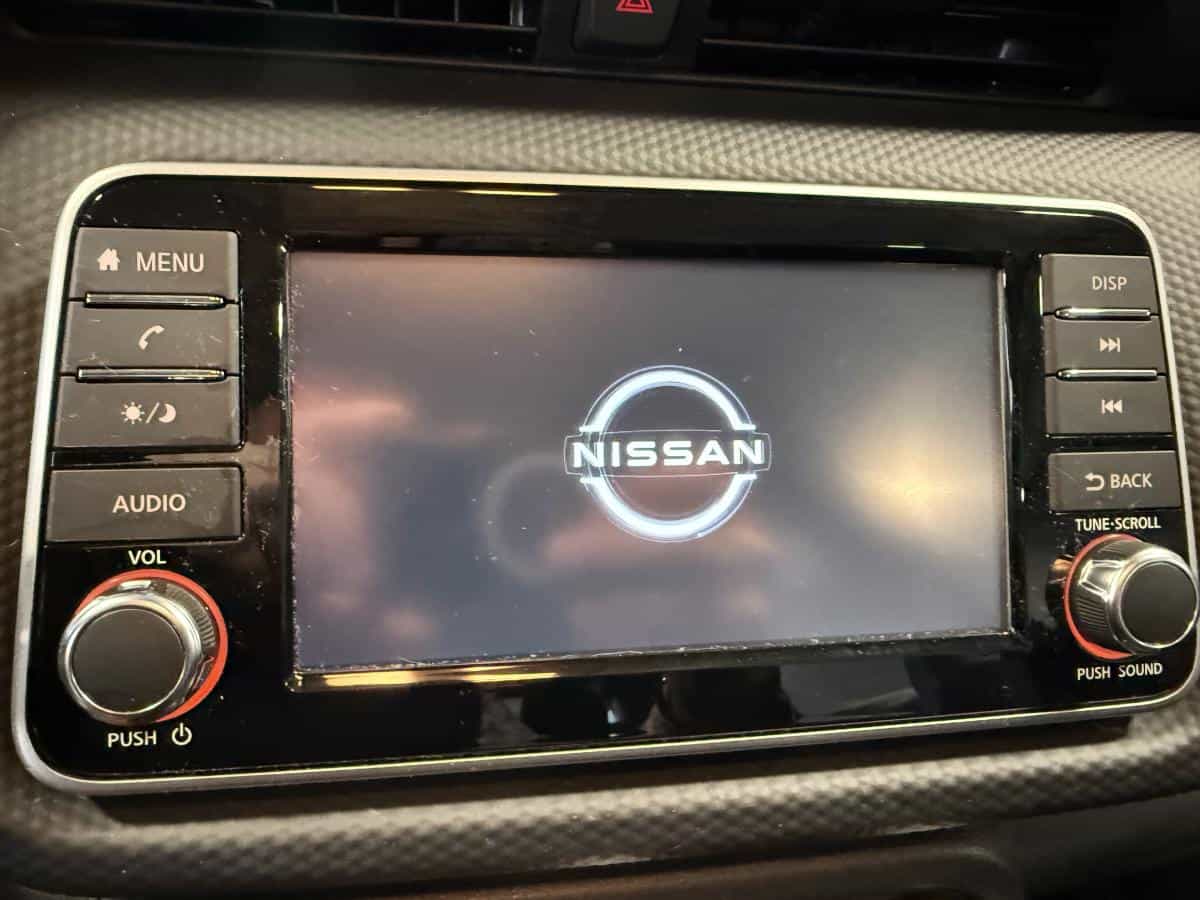 2024 Nissan Kicks S Ta - Image 15