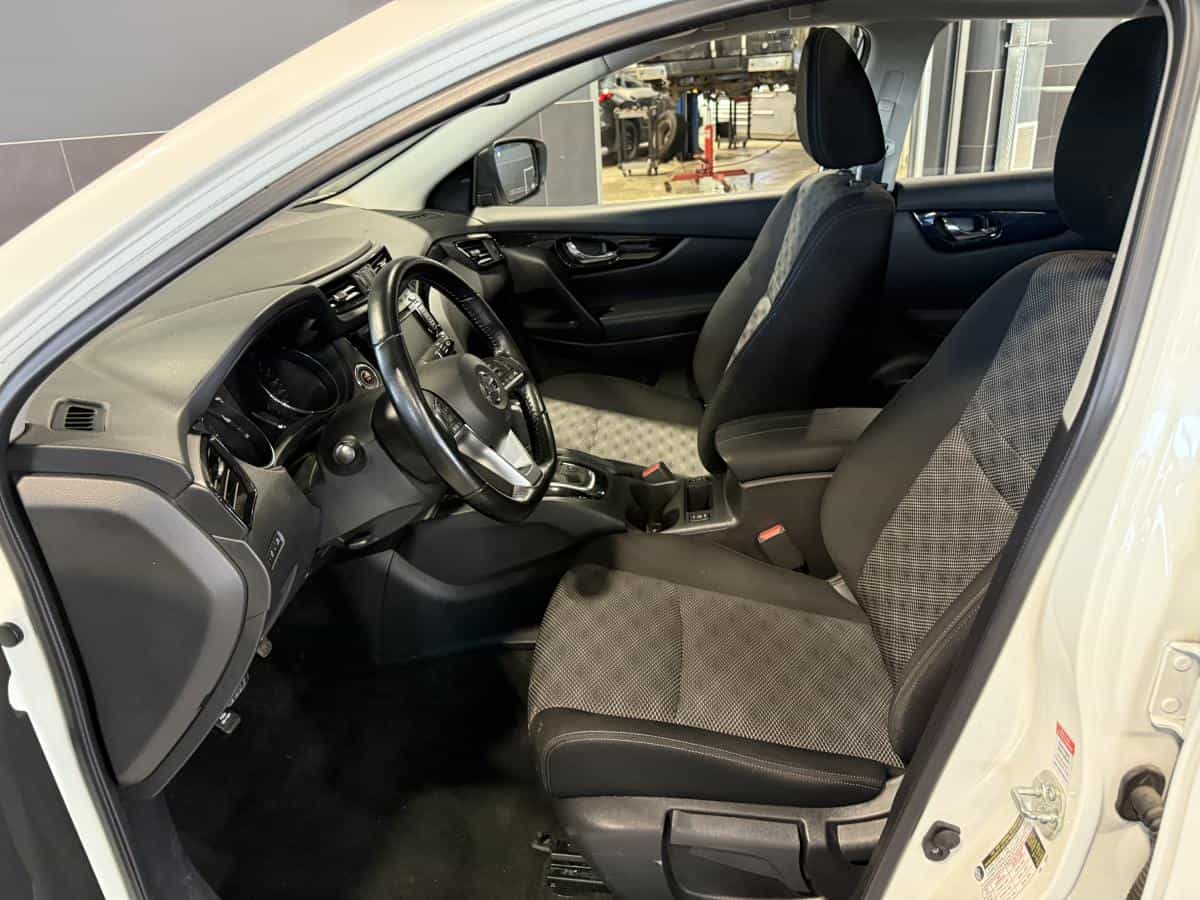 Image 11 Nissan Qashqai S Ta 2020