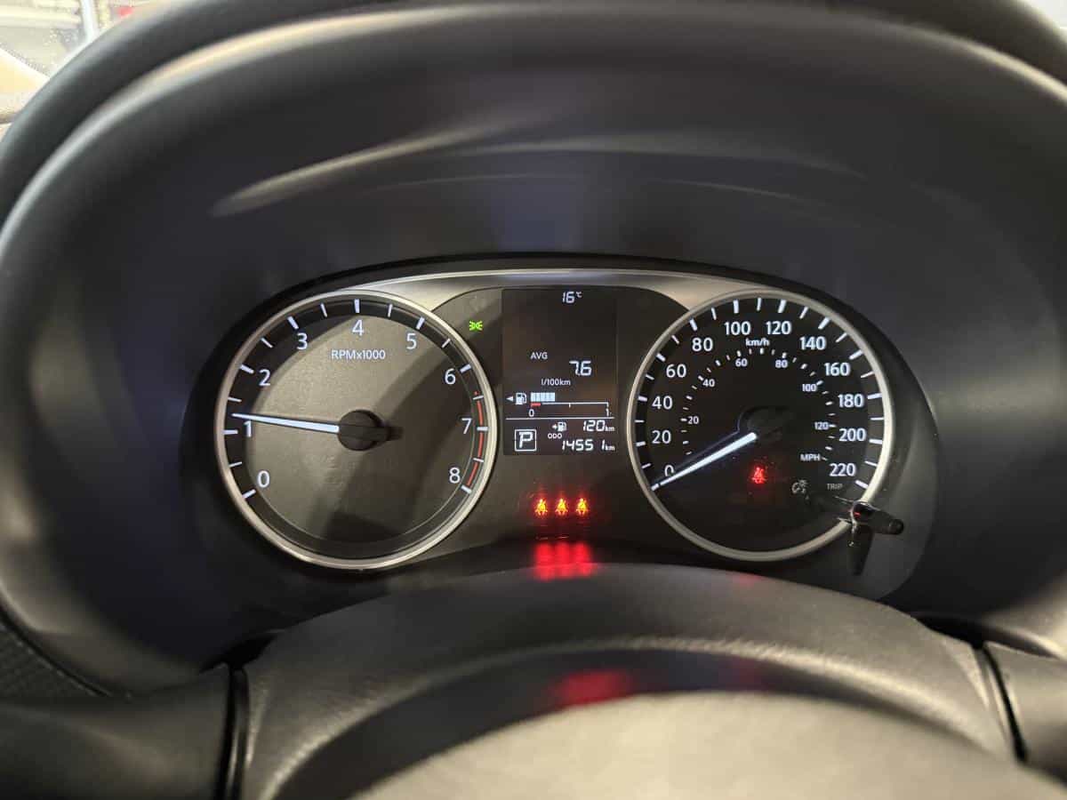 2024 Nissan Kicks S Ta - Image 17