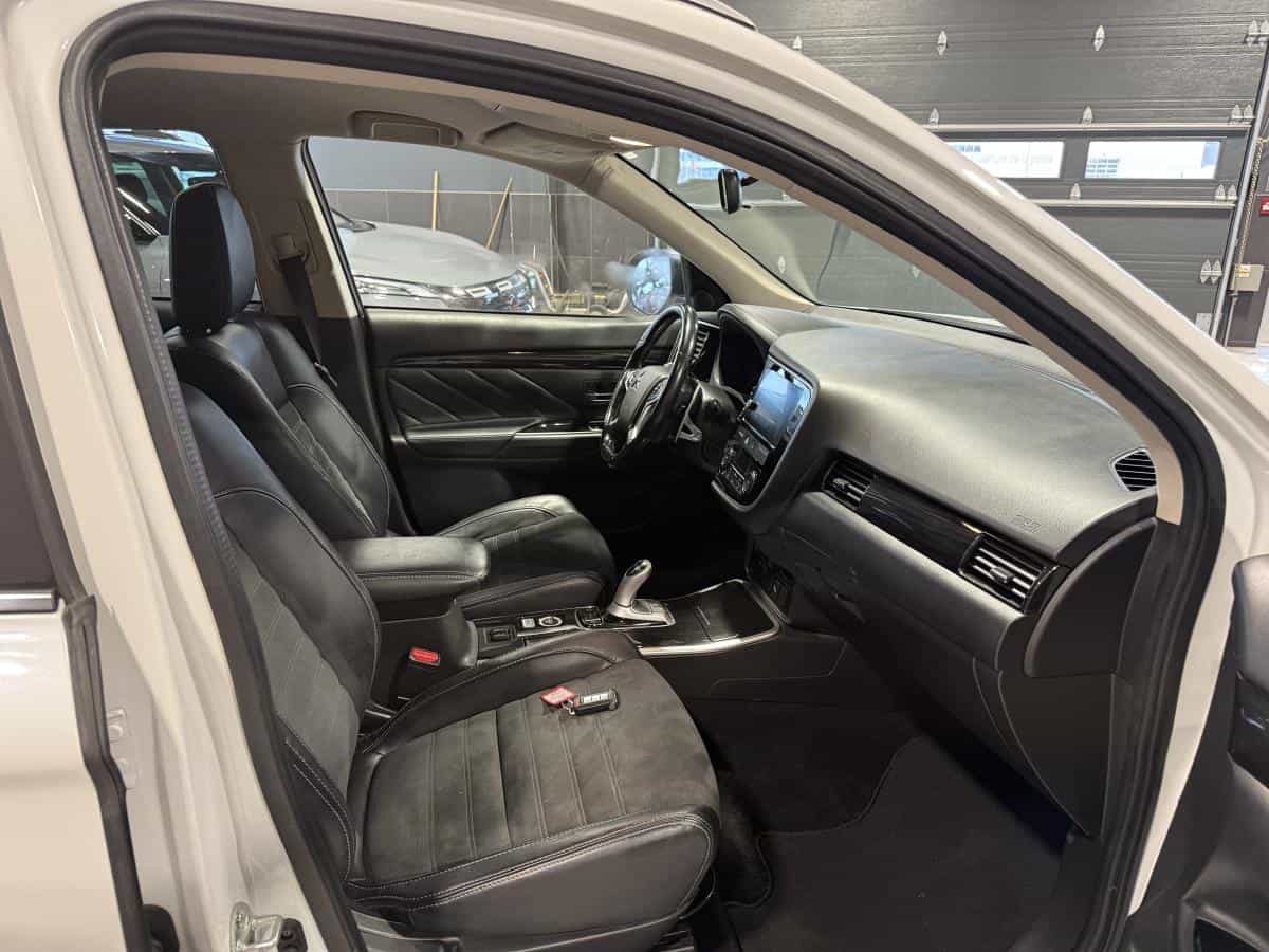 Image 14 Mitsubishi Outlander PHEV Se S-Awc 2018