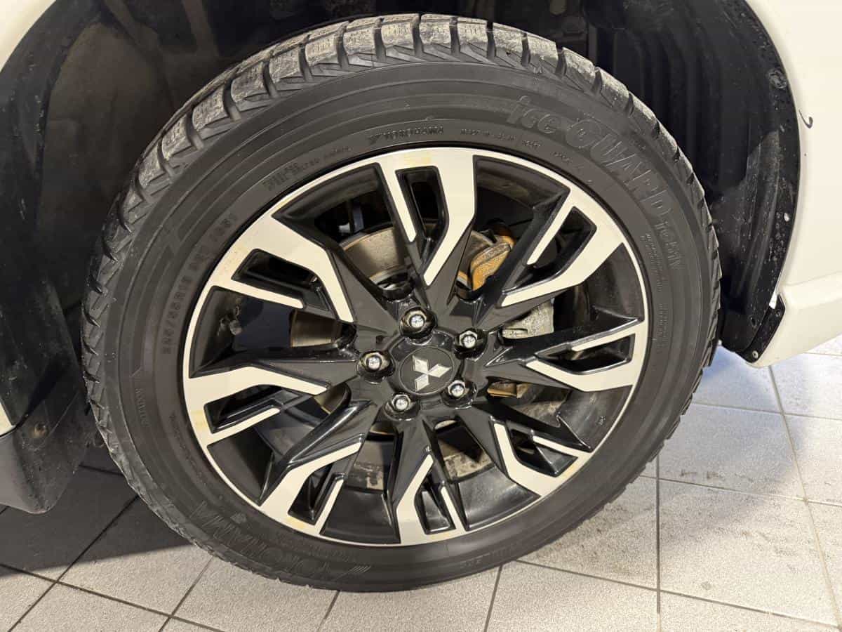 Image 15 Mitsubishi Outlander PHEV Se S-Awc 2018