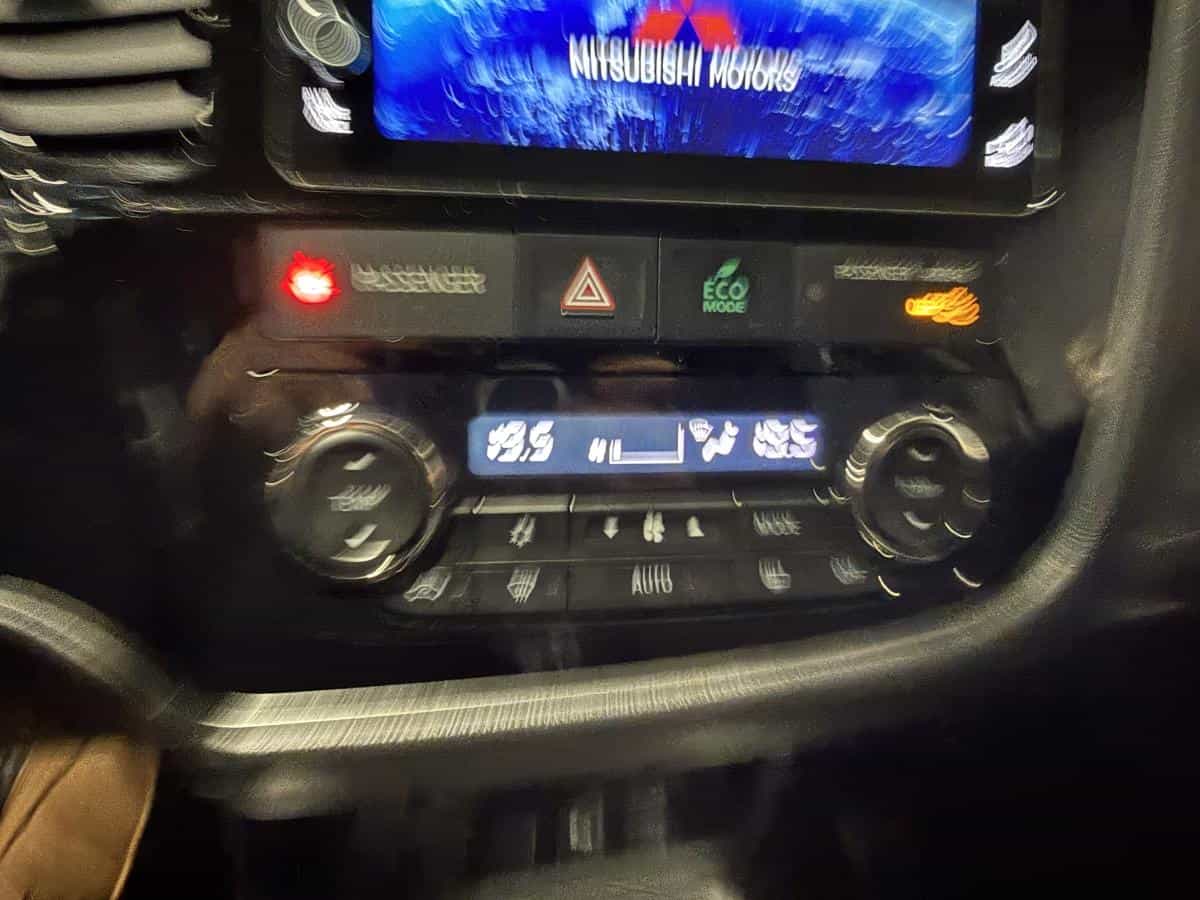 Image 17 Mitsubishi Outlander PHEV Se S-Awc 2018