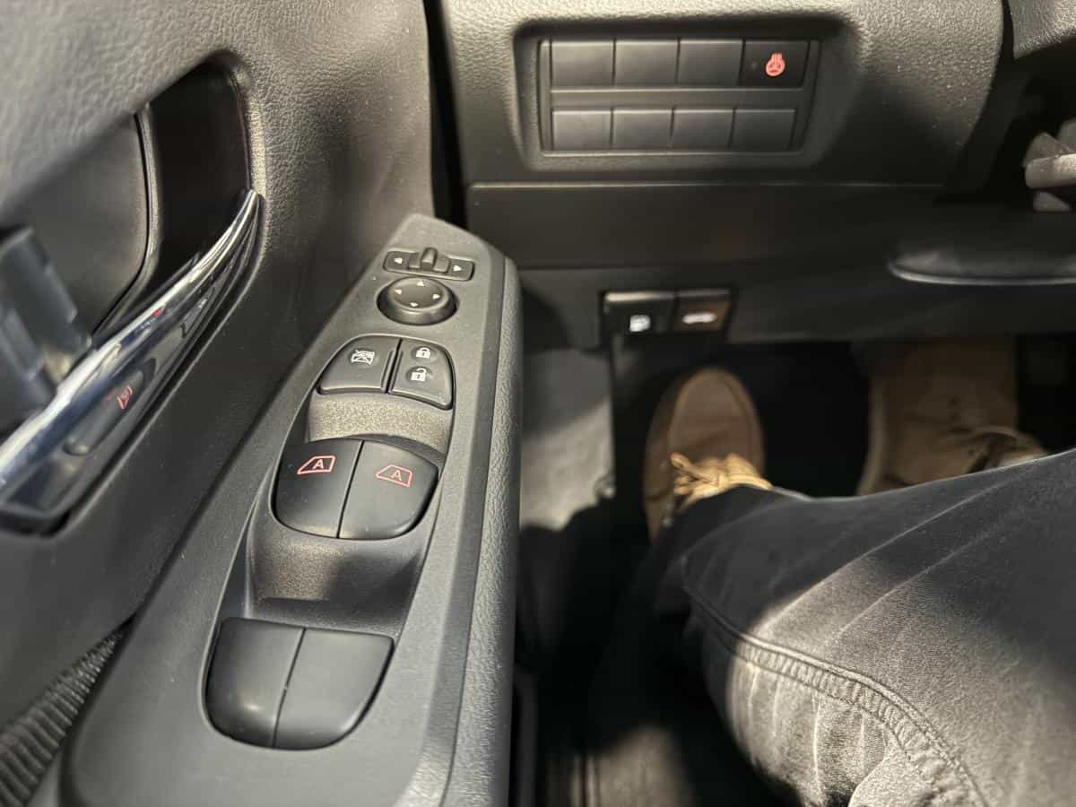 Image 20 Nissan Kicks Sv Ta 2024