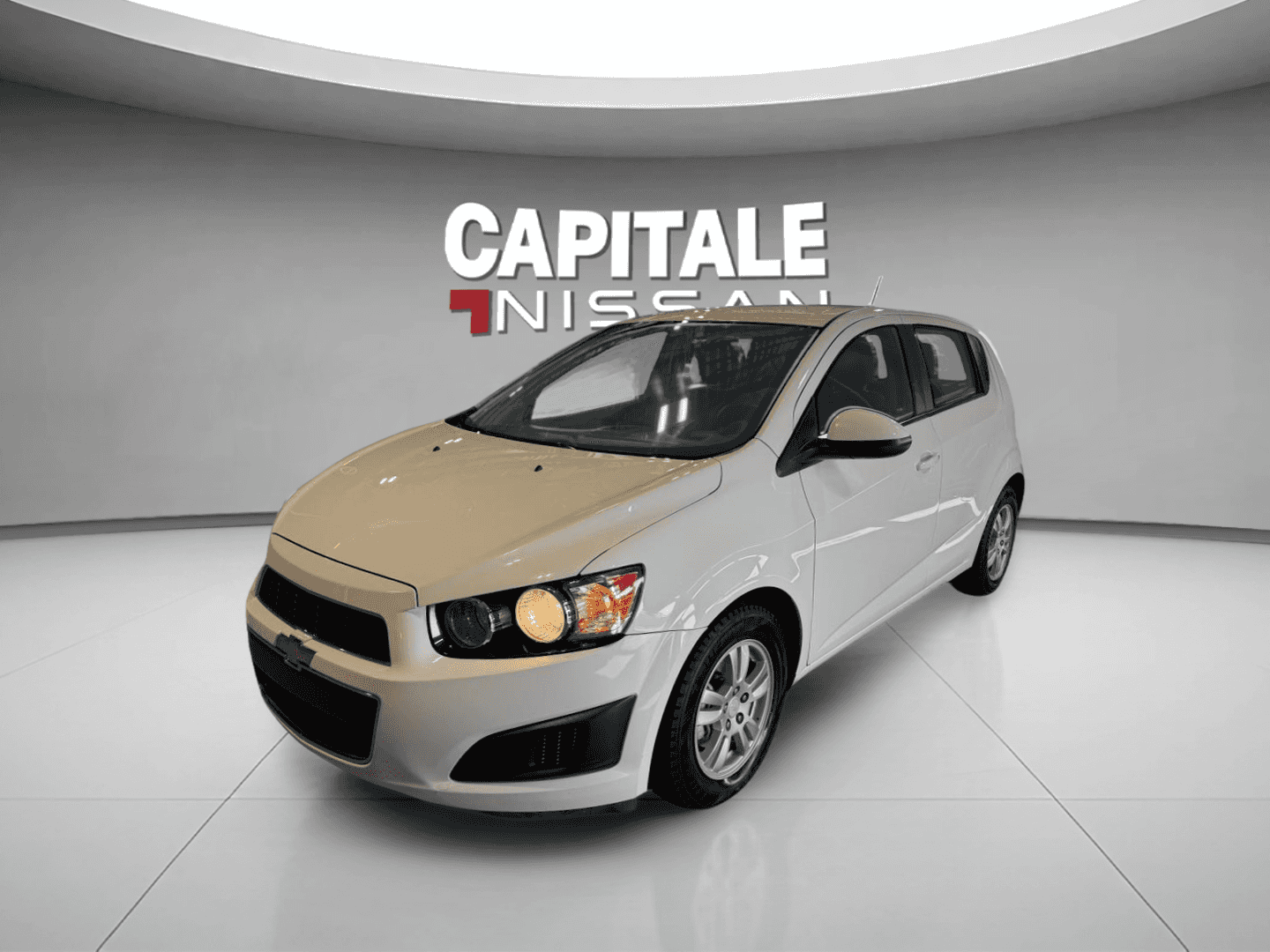 Image 1 Chevrolet Sonic 5 portes à hayon LT à b. auto. 2016