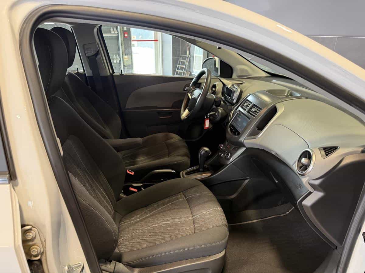 Image 13 Chevrolet Sonic 5 portes à hayon LT à b. auto. 2016