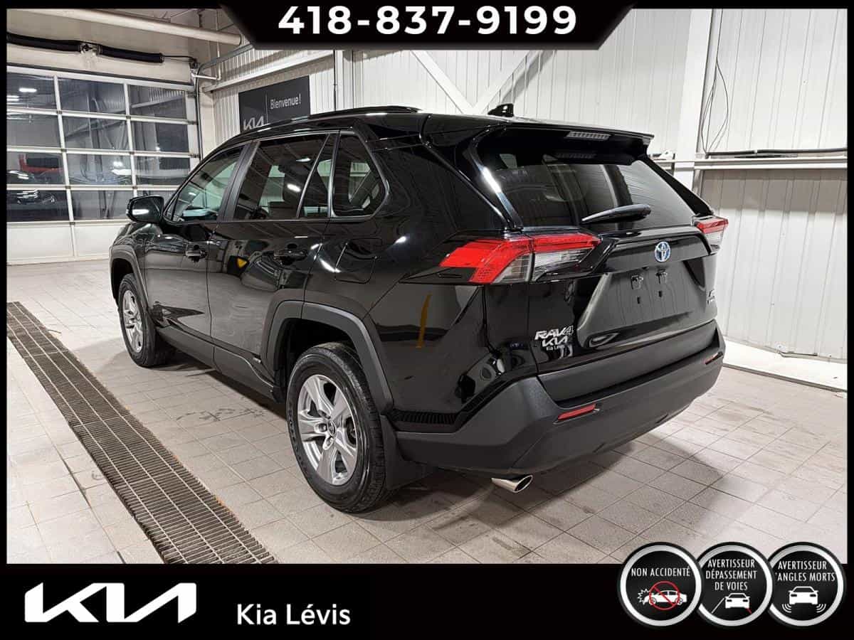Image 4 Toyota RAV4 Hybrid Hybrid XLE 2023