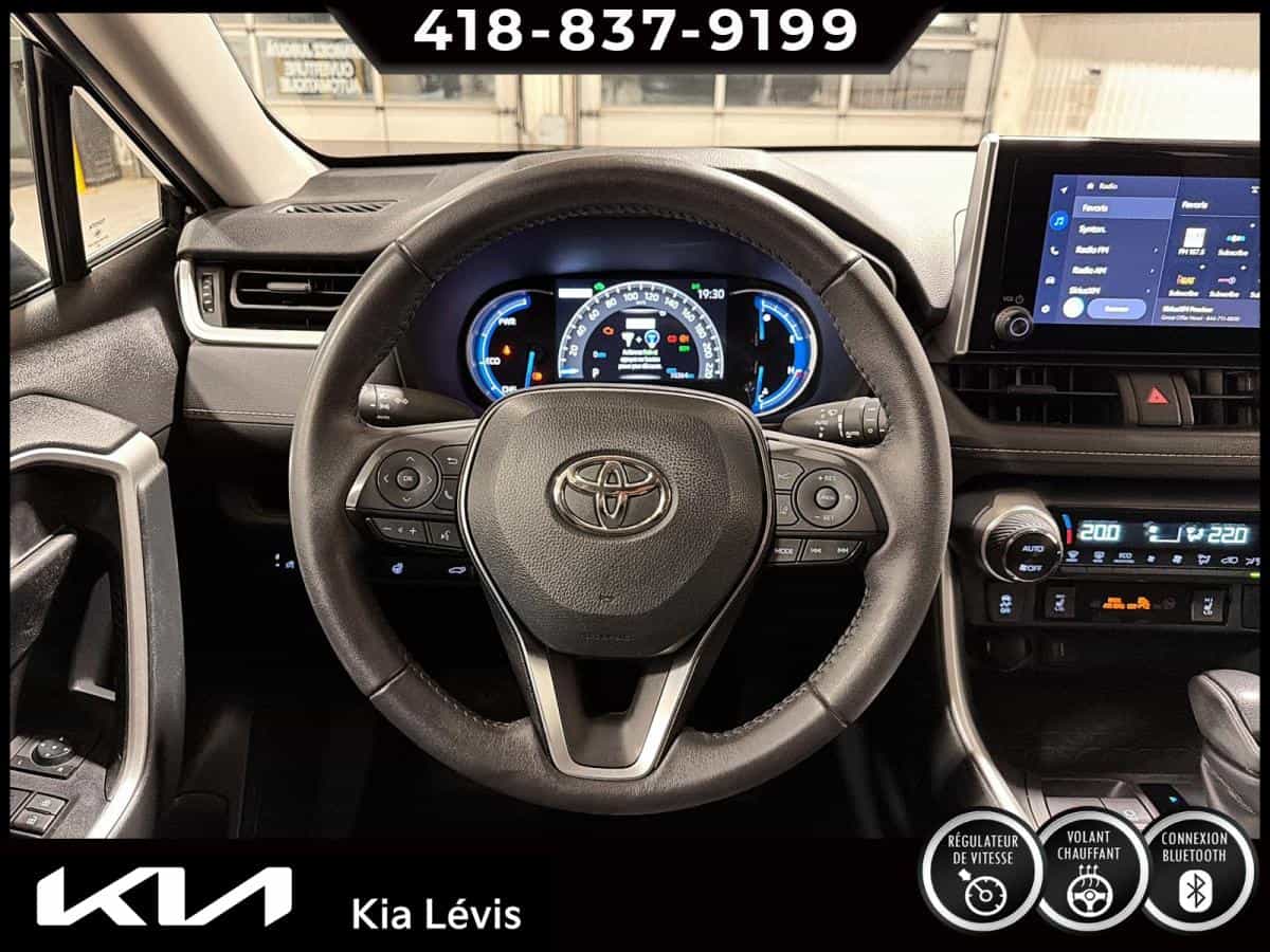 Image 8 Toyota RAV4 Hybrid Hybrid XLE 2023