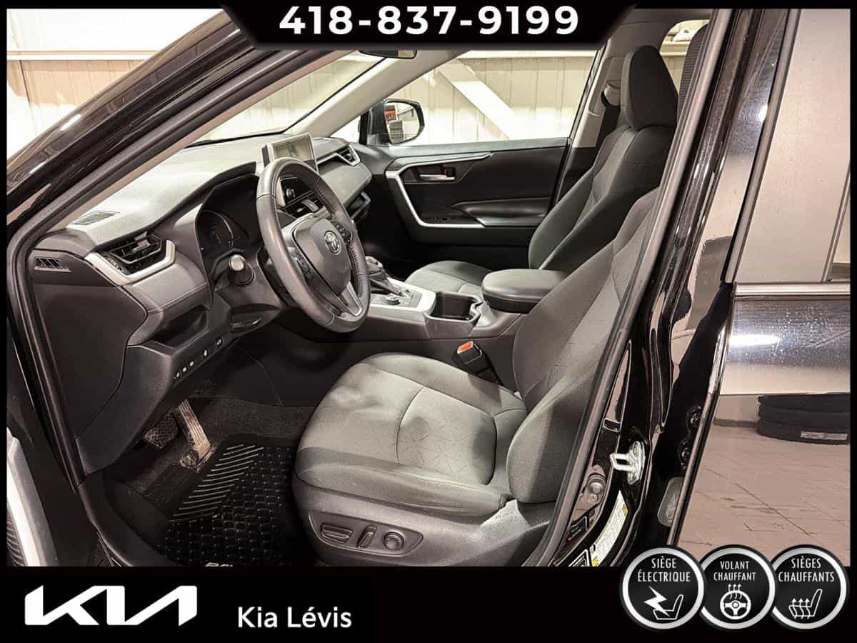 Image 12 Toyota RAV4 Hybrid Hybrid XLE 2023