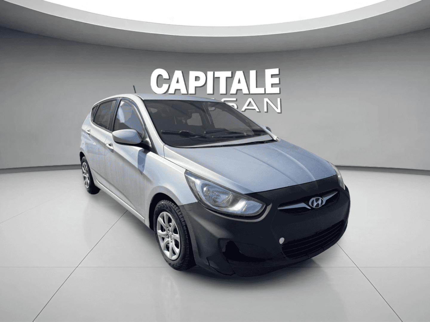 Image 2 Hyundai Accent Voiture à hayon, 5 p boîte auto GL *Disp. lim.* 2013