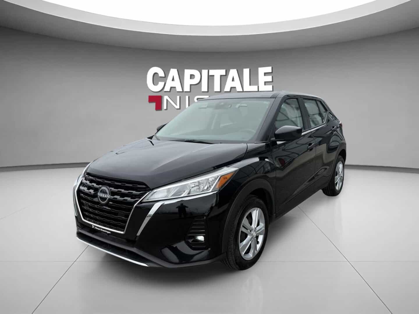 2024 Nissan Kicks S Ta - Image 1