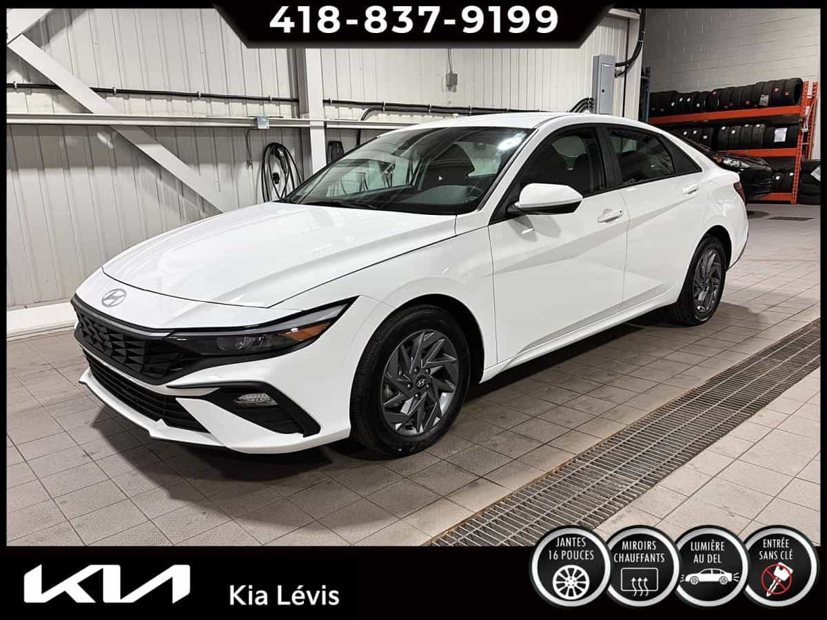 Image 1 Hyundai Elantra Preferred IVT 2025