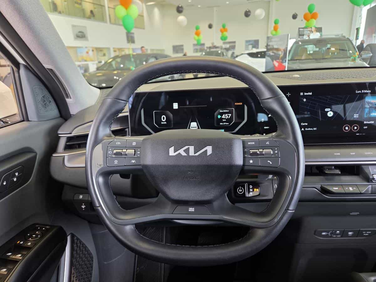 2025 Kia EV9 Wind Ta - Image 15