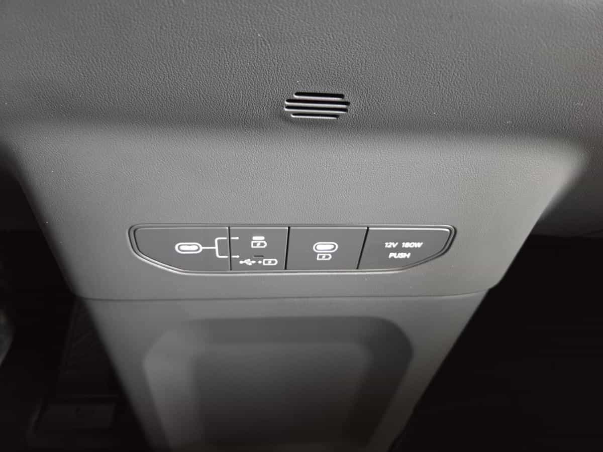 2025 Kia EV9 Wind Ta - Image 23