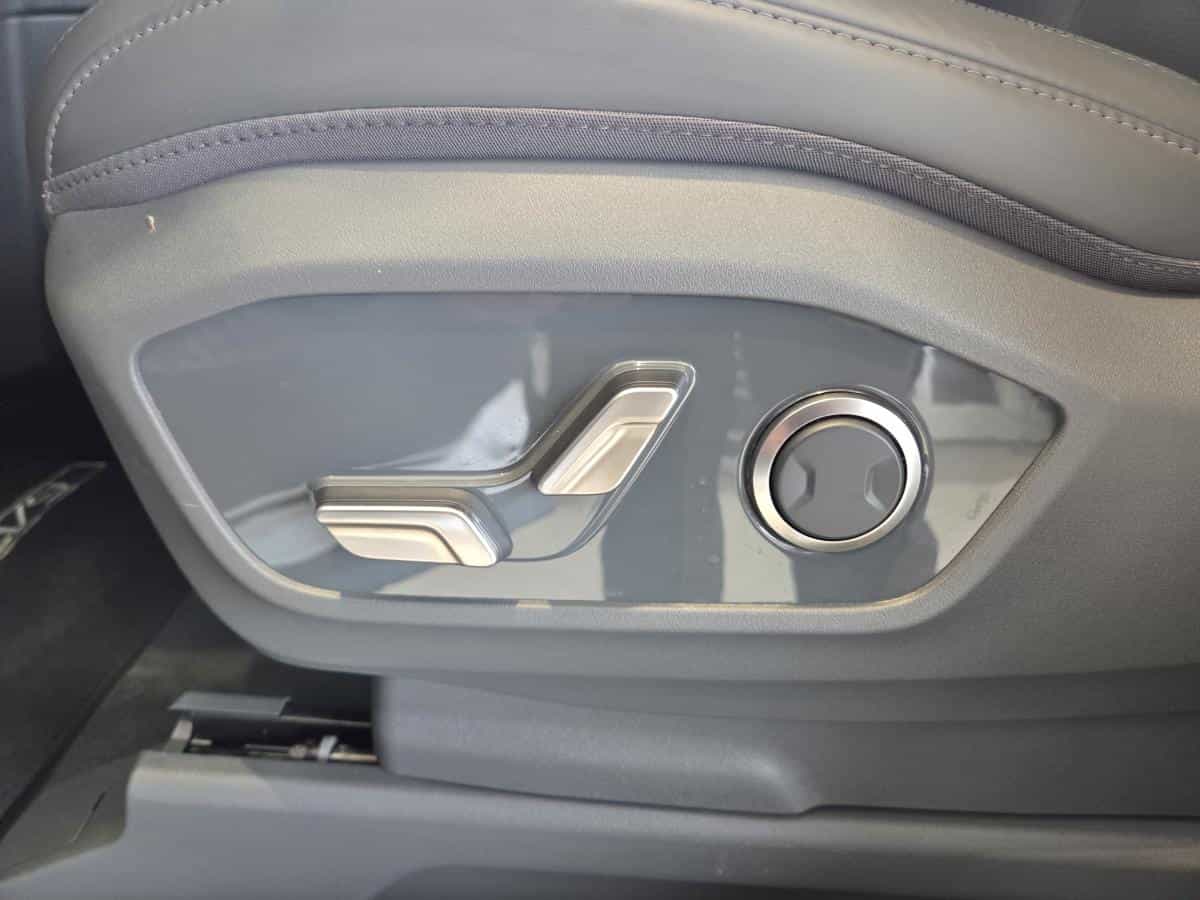 2025 Kia EV9 Wind Ta - Image 24