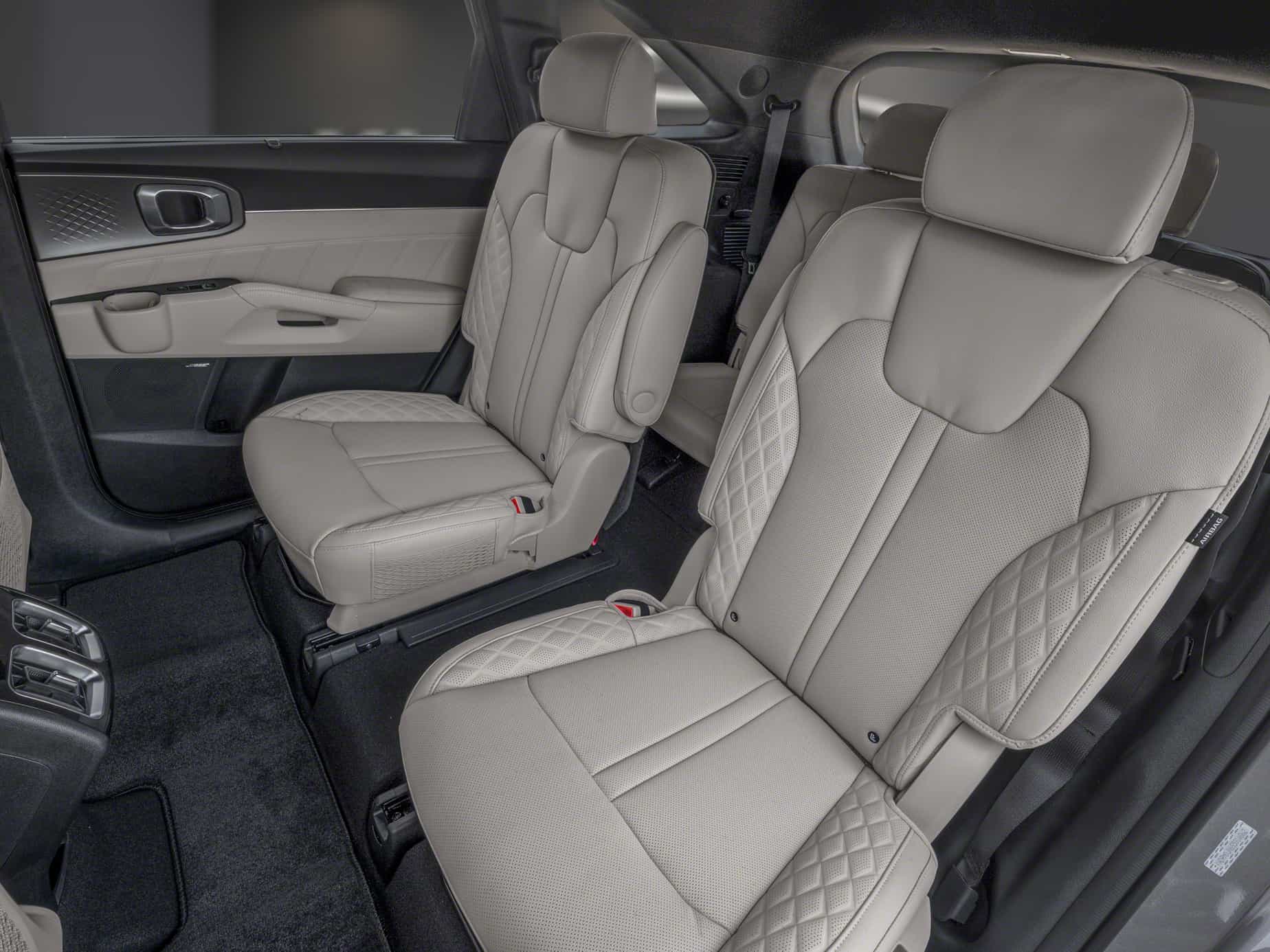 2025 Kia Sorento PHEV Sx - Image 9