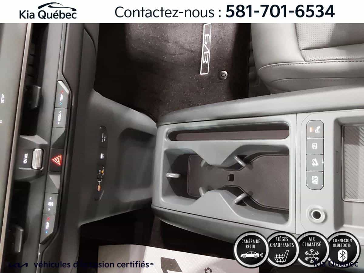 2025 Kia EV9 Wind Propulsion - Image 25