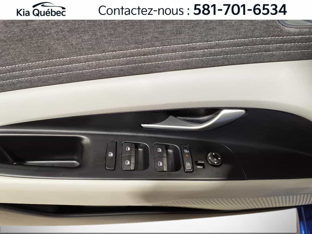 Image 18 Hyundai Elantra Luxury *CUIR *TOIT *CAMERA *CARPLAY *BLUETOOTH 2025