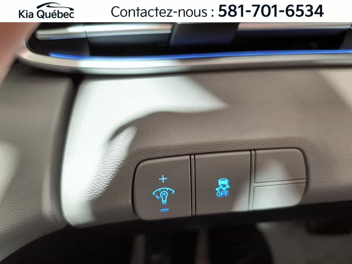 Image 19 Hyundai Elantra Luxury *CUIR *TOIT *CAMERA *CARPLAY *BLUETOOTH 2025