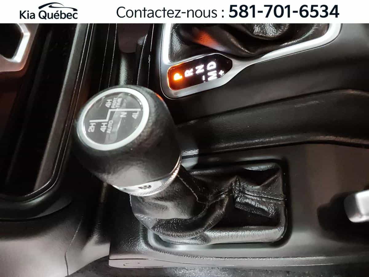 2023 Jeep Wrangler 4XE Willys 4X4 *Turbo *Hybride *Gps *Bizone *Carplay *Caméra - Image 21