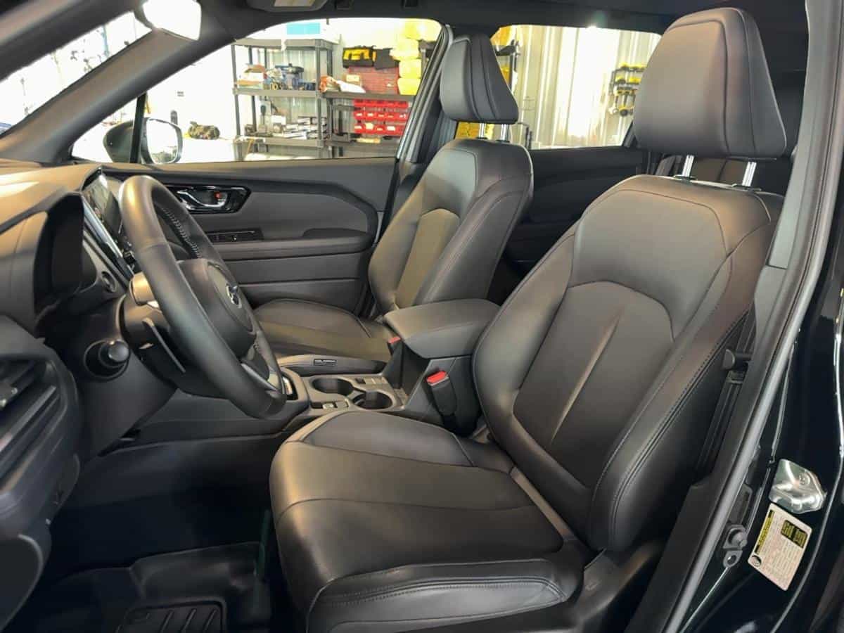 2025 Subaru Forester Limited *AWD *TOIT PANO *CUIR *GPS *CARPLAY *BLUETOOTH - Image 13