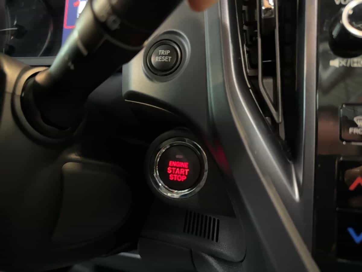 2025 Subaru Forester Limited *AWD *TOIT PANO *CUIR *GPS *CARPLAY *BLUETOOTH - Image 26