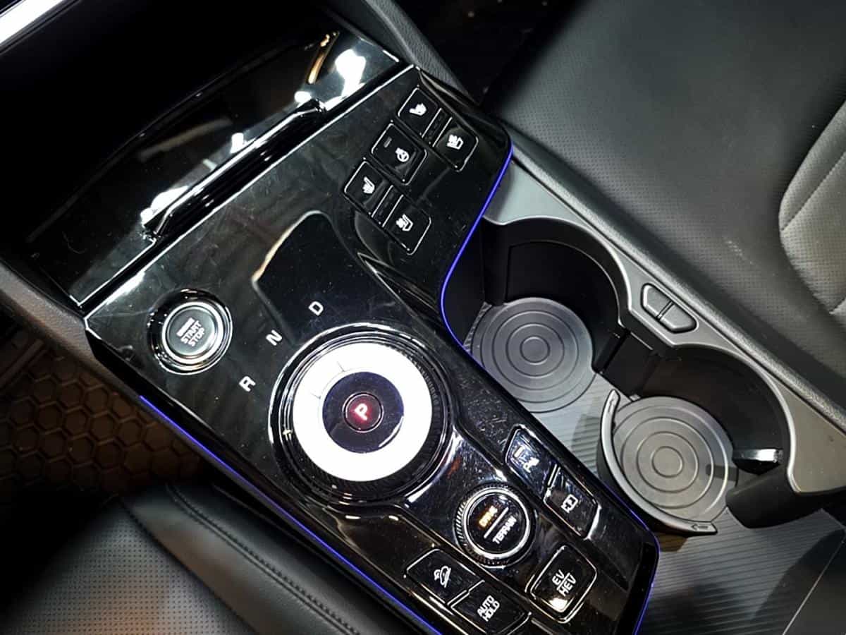 2023 Kia Sportage PHEV EX Premium *AWD *TOIT PANO *CUIR *GPS *CARPLAY *BLUETOOTH - Image 19