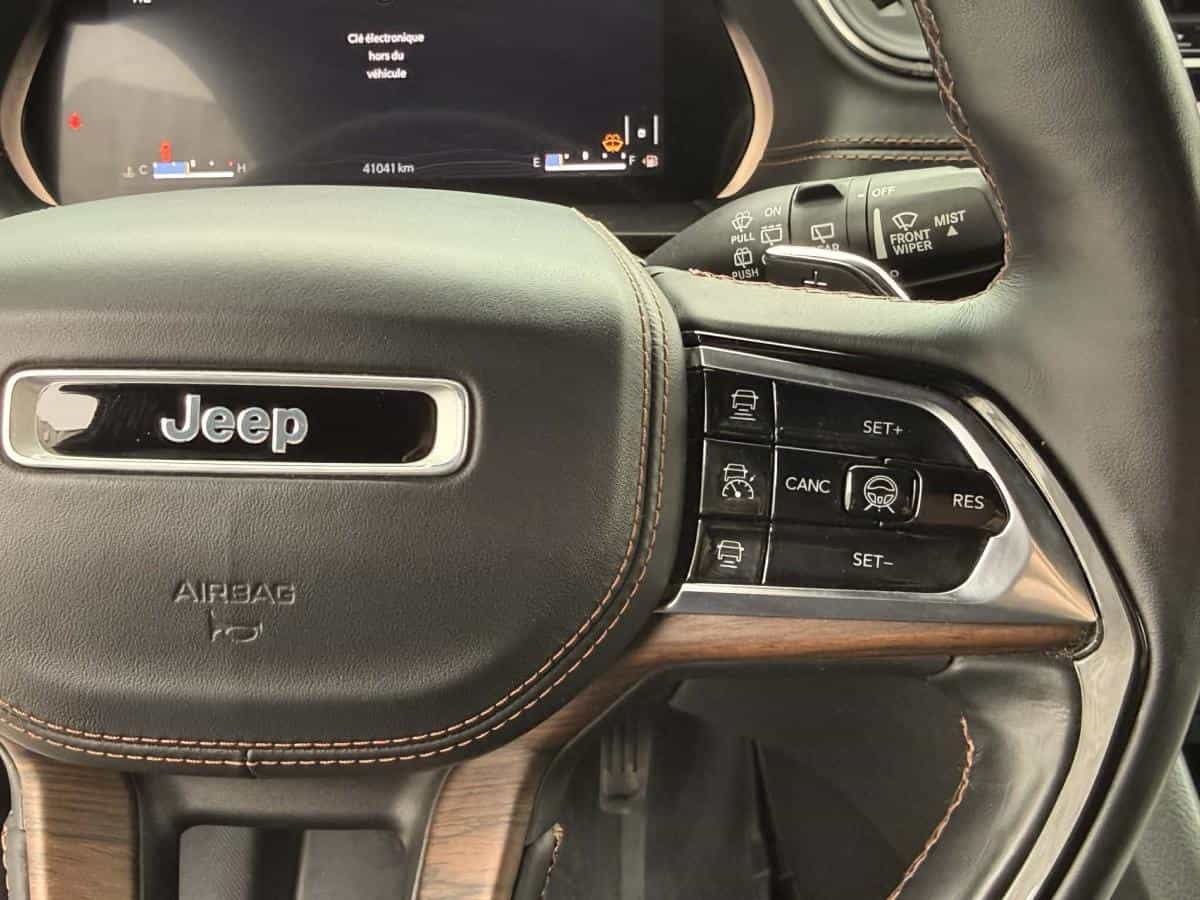 2021 Jeep Grand Cherokee L Summit *4x4 *TOIT PANO *CUIR *GPS *CRUISE *CARPLAY *BLUETOOTH - Image 30