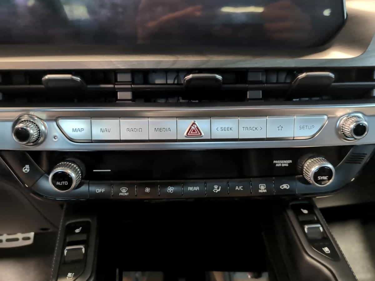 2024 Kia Telluride X-Line *AWD *TOIT PANO *CUIR *GPS *CARPLAY *BLUETOOTH - Image 29