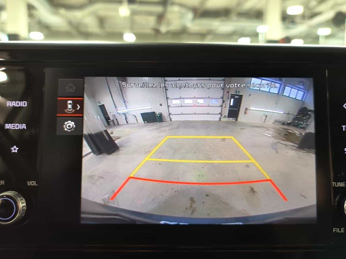 2023 Kia Carnival Ex *Cruise *Carplay *Bluetooth *Caméra *A/C *Bizone - Image 18