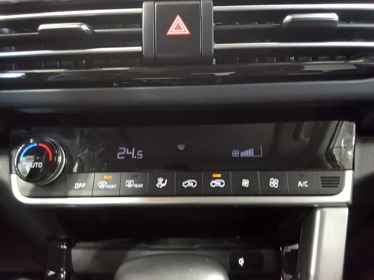 2022 Kia Seltos SX Turbo *AWD *TOIT *CUIR *GPS *CARPLAY *BLUETOOTH - Image 25