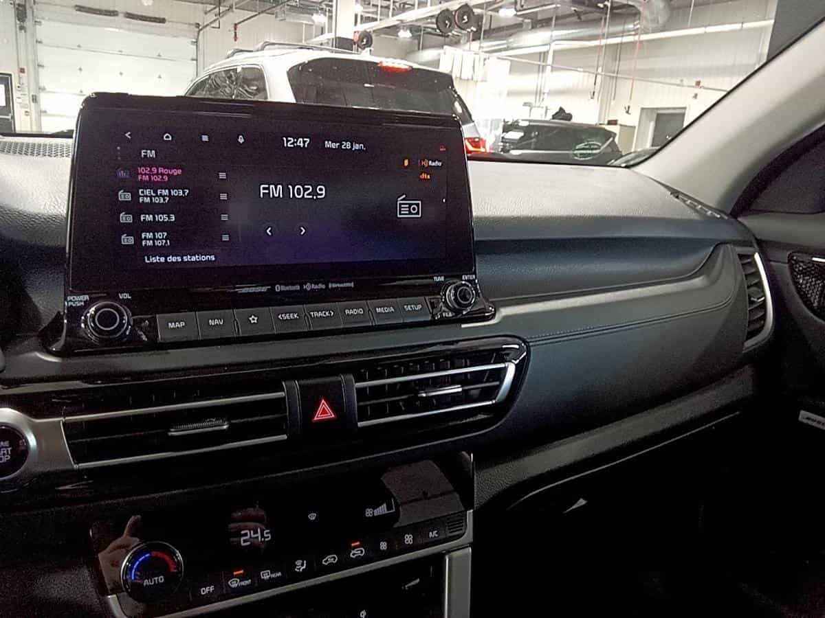 Image 16 Kia Seltos SX Turbo *AWD *TOIT *CUIR *GPS *CARPLAY *BLUETOOTH 2022