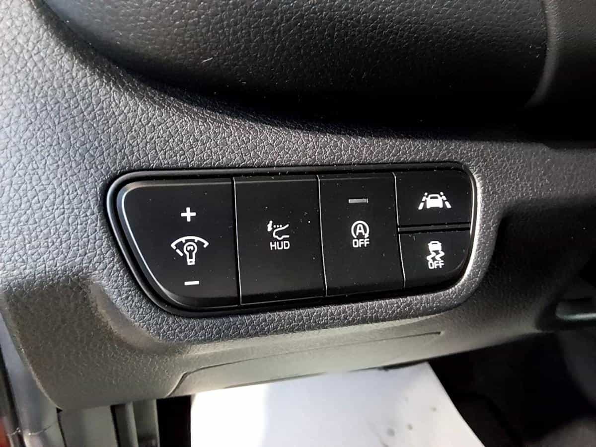 2022 Kia Seltos SX Turbo *AWD *TOIT *CUIR *GPS *CARPLAY *BLUETOOTH - Image 27