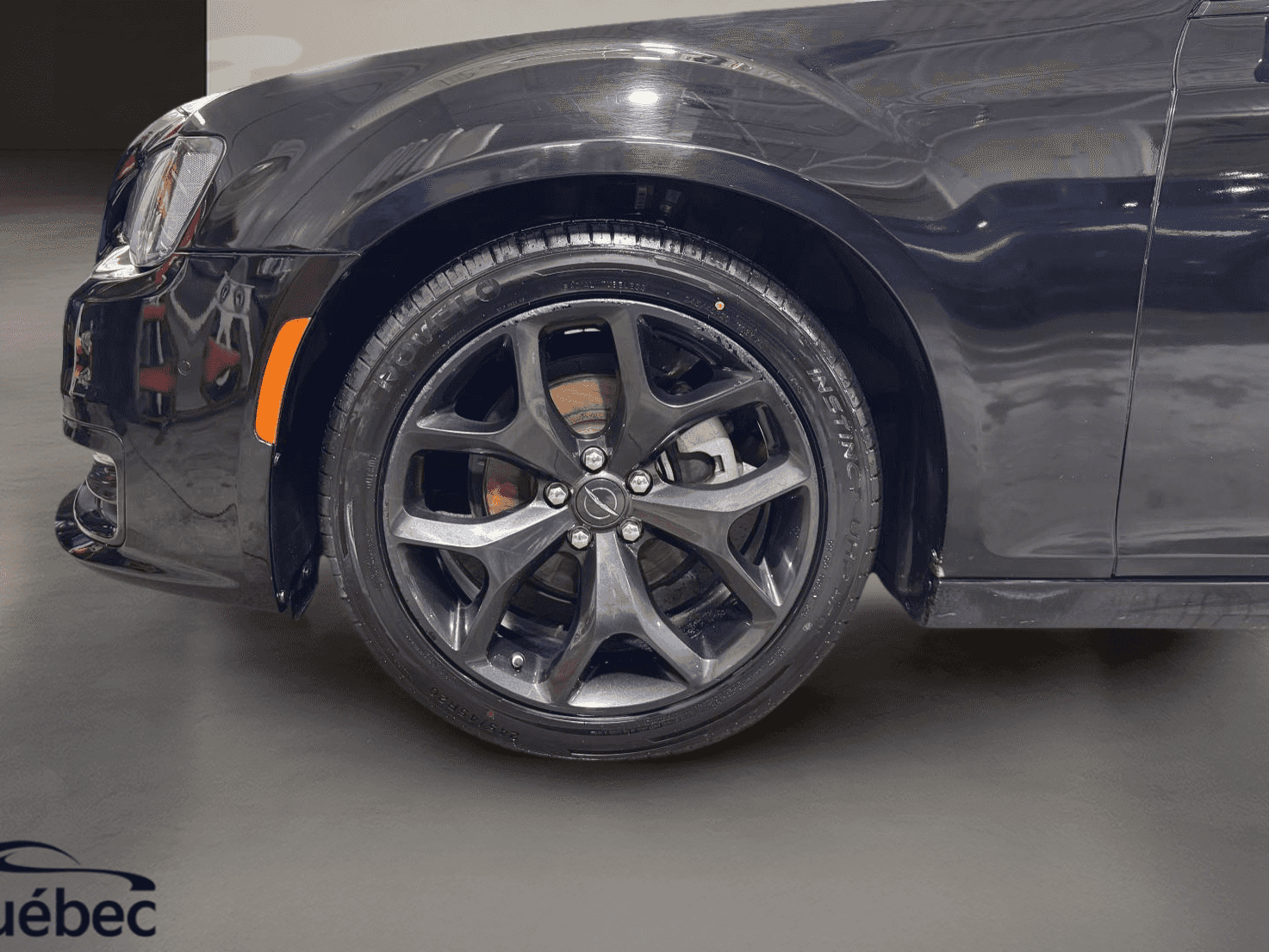 2022 Chrysler 300 Touring L *V6 *Cuir *Carplay *Caméra *Bizone - Image 7