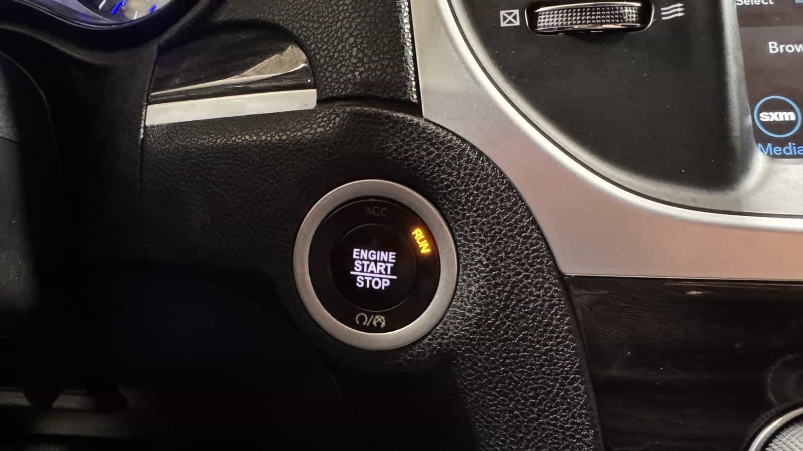 2022 Chrysler 300 Touring L *V6 *Cuir *Carplay *Caméra *Bizone - Image 30