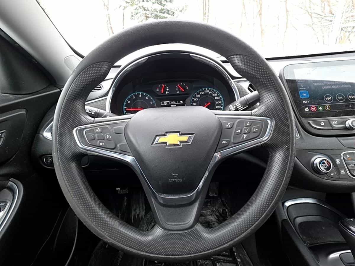 2019 Chevrolet Malibu Berline LT *SIÈGES CHAUFFANTS *CRUISE *BLUETOOTH *A/C - Image 8