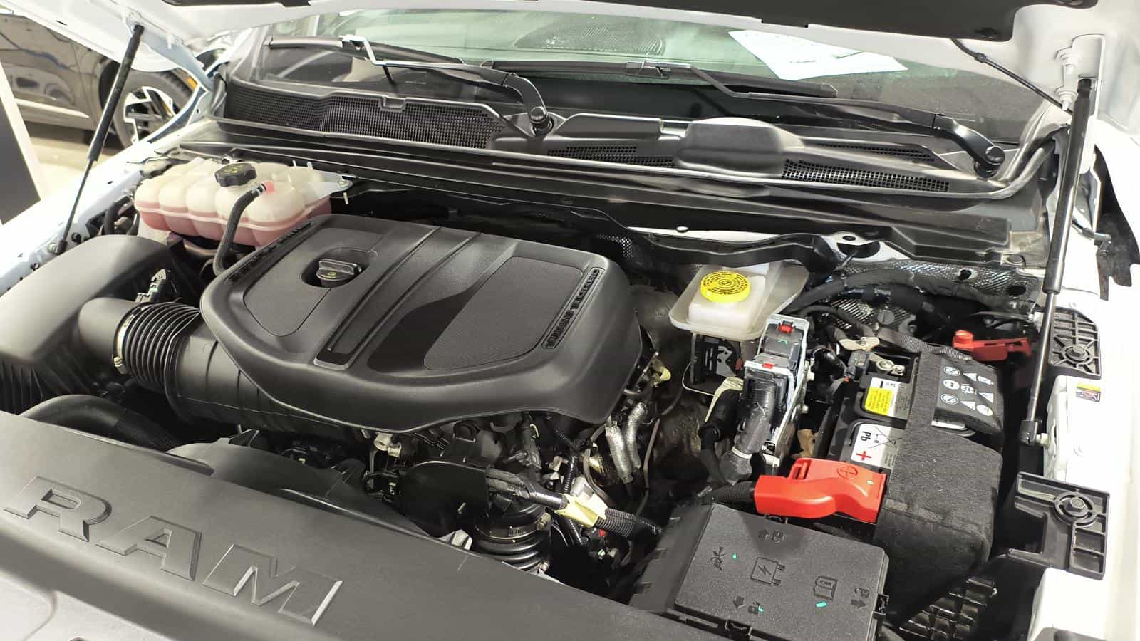 Image 7 RAM 1500 Sport 4X4 *V6 *Turbo *Crewcab *Box 5'7 *Caméra 2025