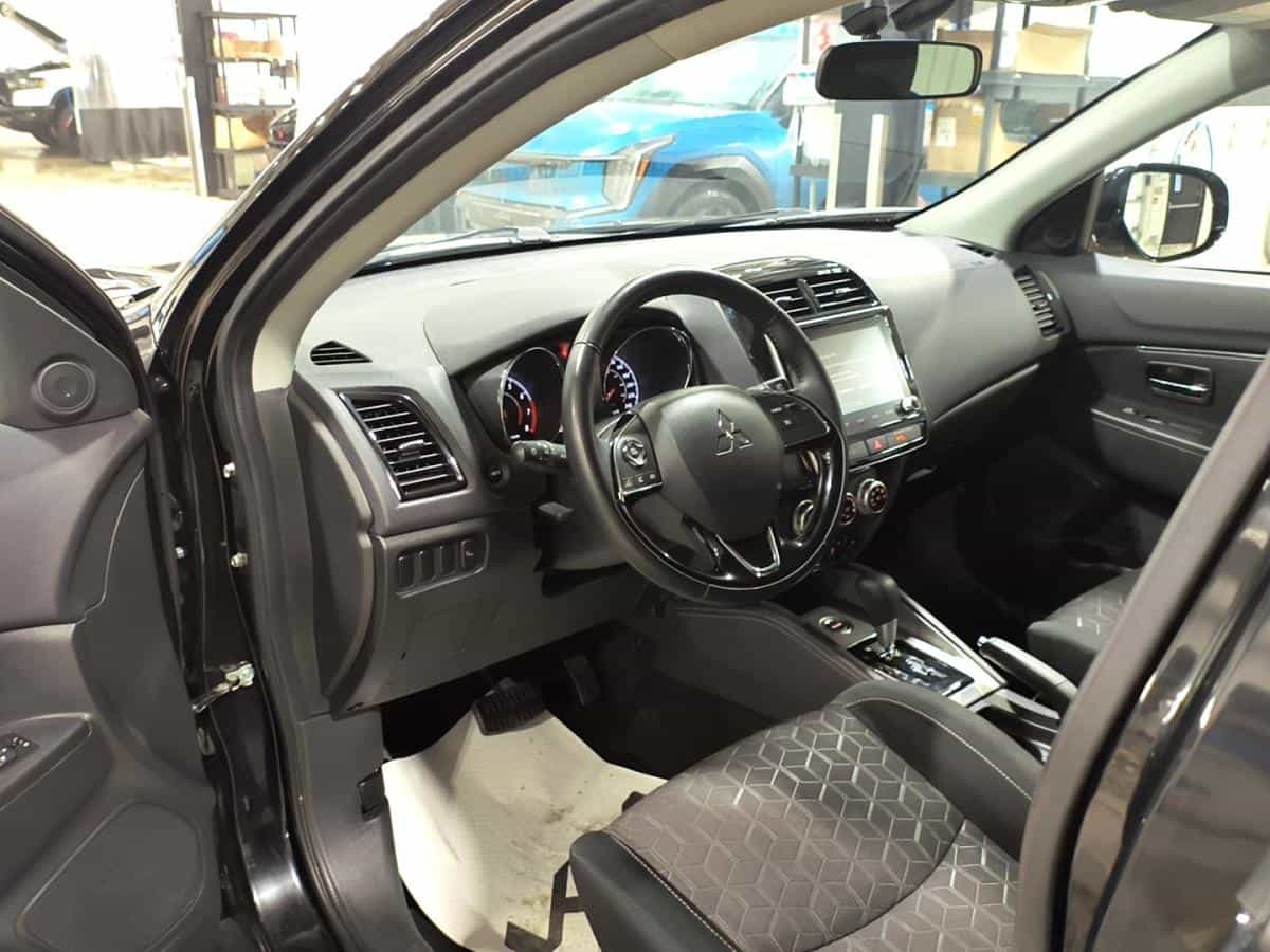 Image 14 Mitsubishi RVR Gt Awc *Cuir *Toit *Apple Car Play/Android Auto 2024