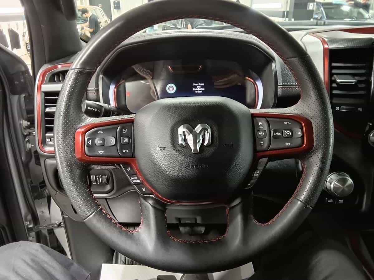 Image 13 RAM 1500 Rebel 4X4 *V6 *Turbo *Crewcab *Box 5'7 *Caméra 2025