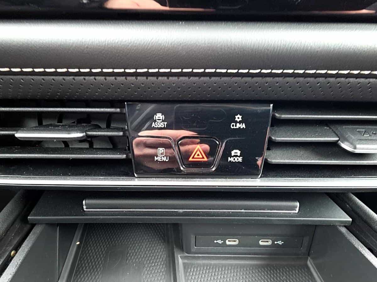 Image 29 Volkswagen Atlas 2.0 Tsi Comfortline 4Motion *Turbo *Apple Car Play/Android Auto 2024