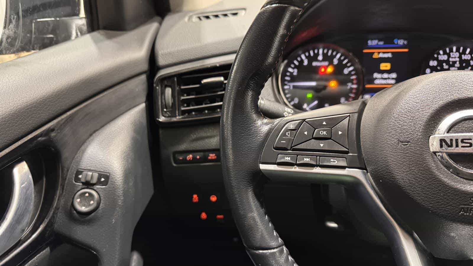 Image 17 Nissan Qashqai Sv Awd *Apple Car Play/Android Auto *Caméra *Bizone 2022