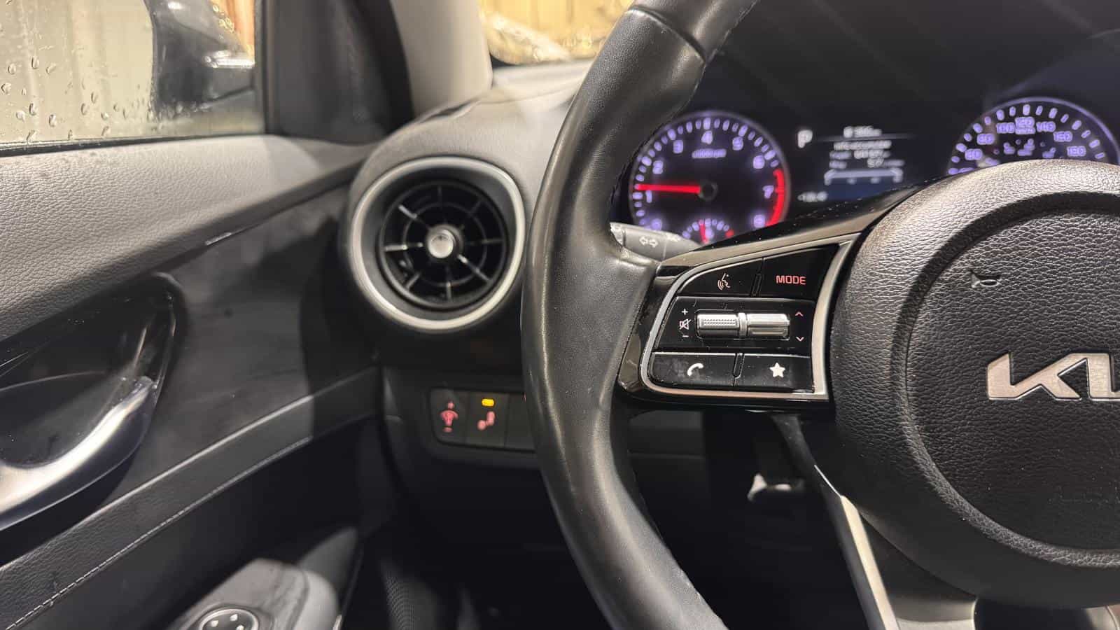 2023 Kia Forte Ex *Apple Car Play/Android Auto *Caméra *Cruise - Image 16