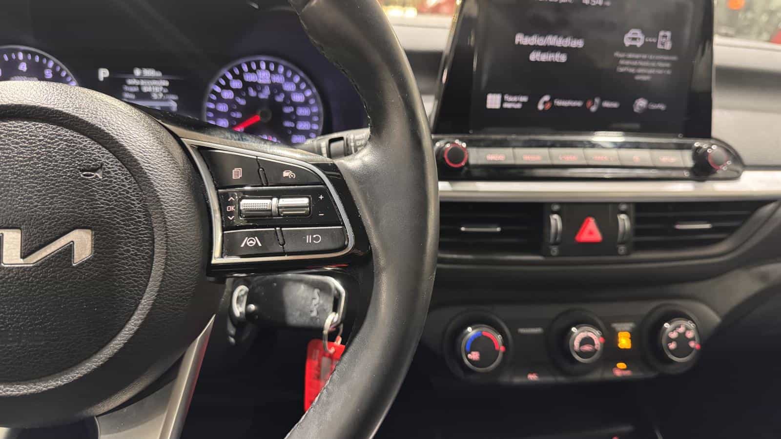 2023 Kia Forte Ex *Apple Car Play/Android Auto *Caméra *Cruise - Image 18