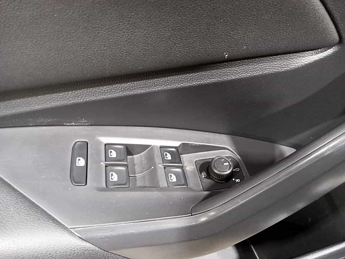 2020 Volkswagen Jetta Highline *Turbo *Cuir *Toit *Apple Car Play/Android Auto - Image 26