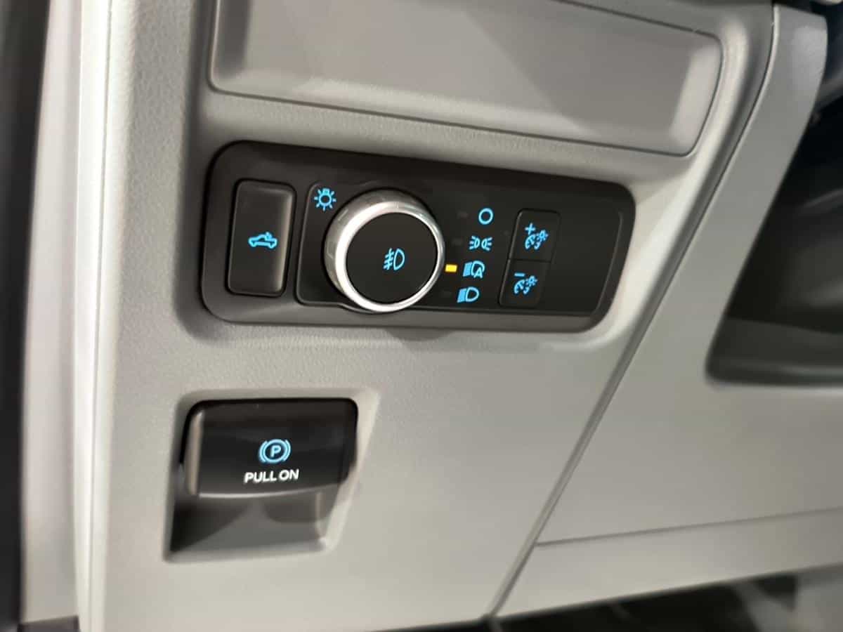 2022 Ford F-150 Supercrew Xlt 4X4 *V6 3.5L *Turbo *Box 5'5 *Caméra - Image 26