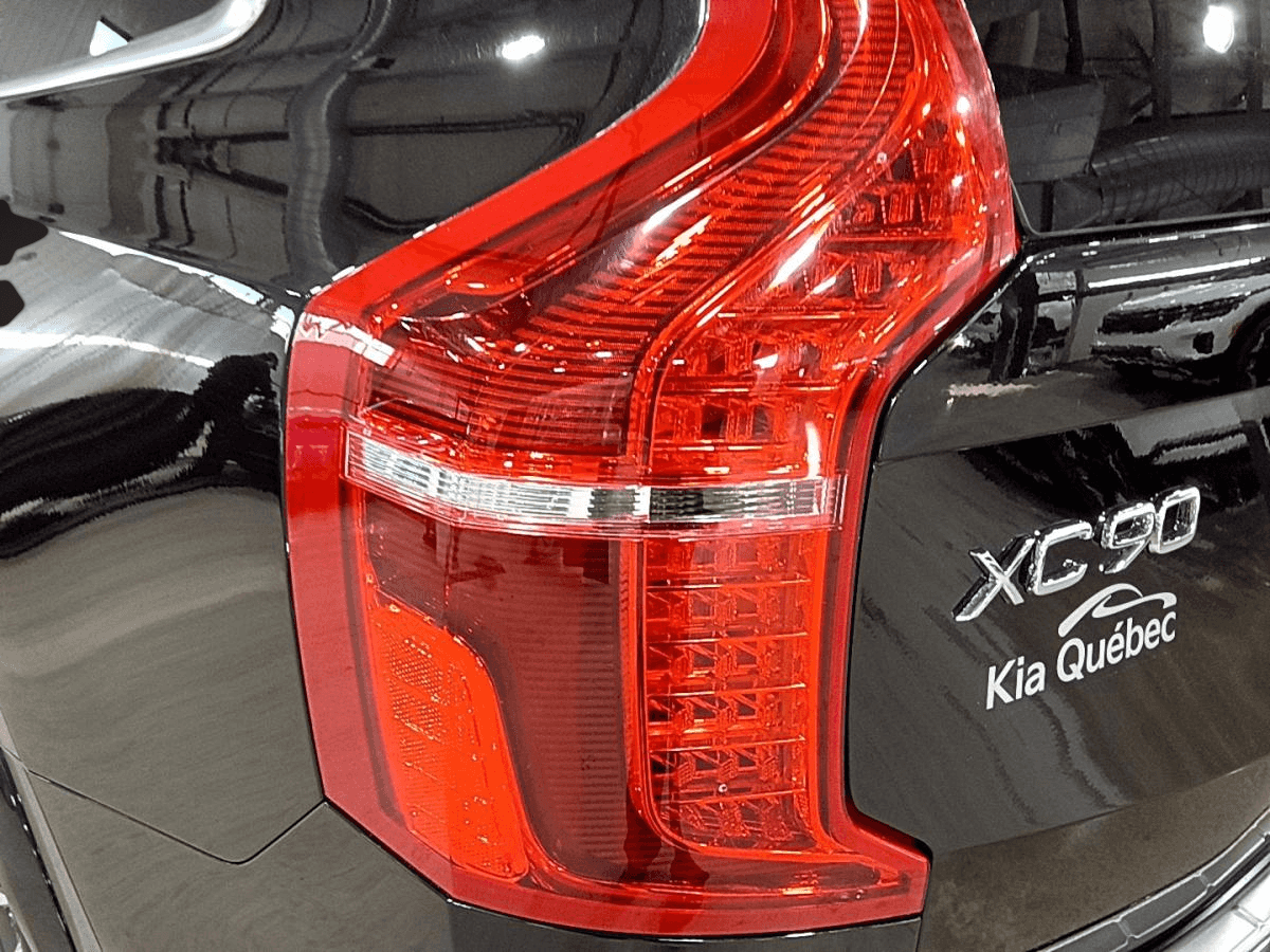 2023 Volvo XC90 T8 Recharge Core Awd *Turbo *Hybride *Toit *Gps - Image 12