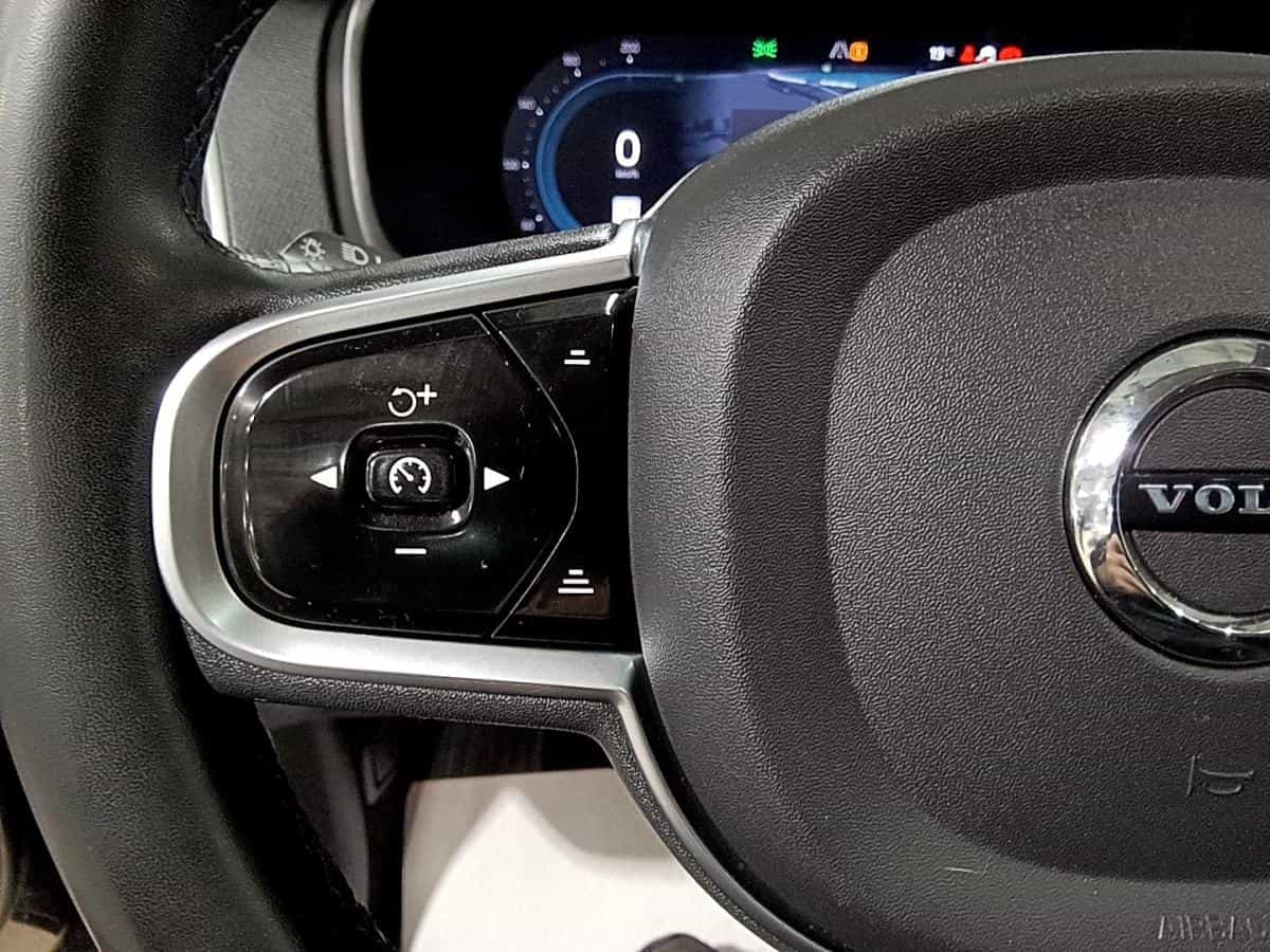 Image 35 Volvo XC90 T8 Recharge Core Awd *Turbo *Hybride *Toit *Gps 2023